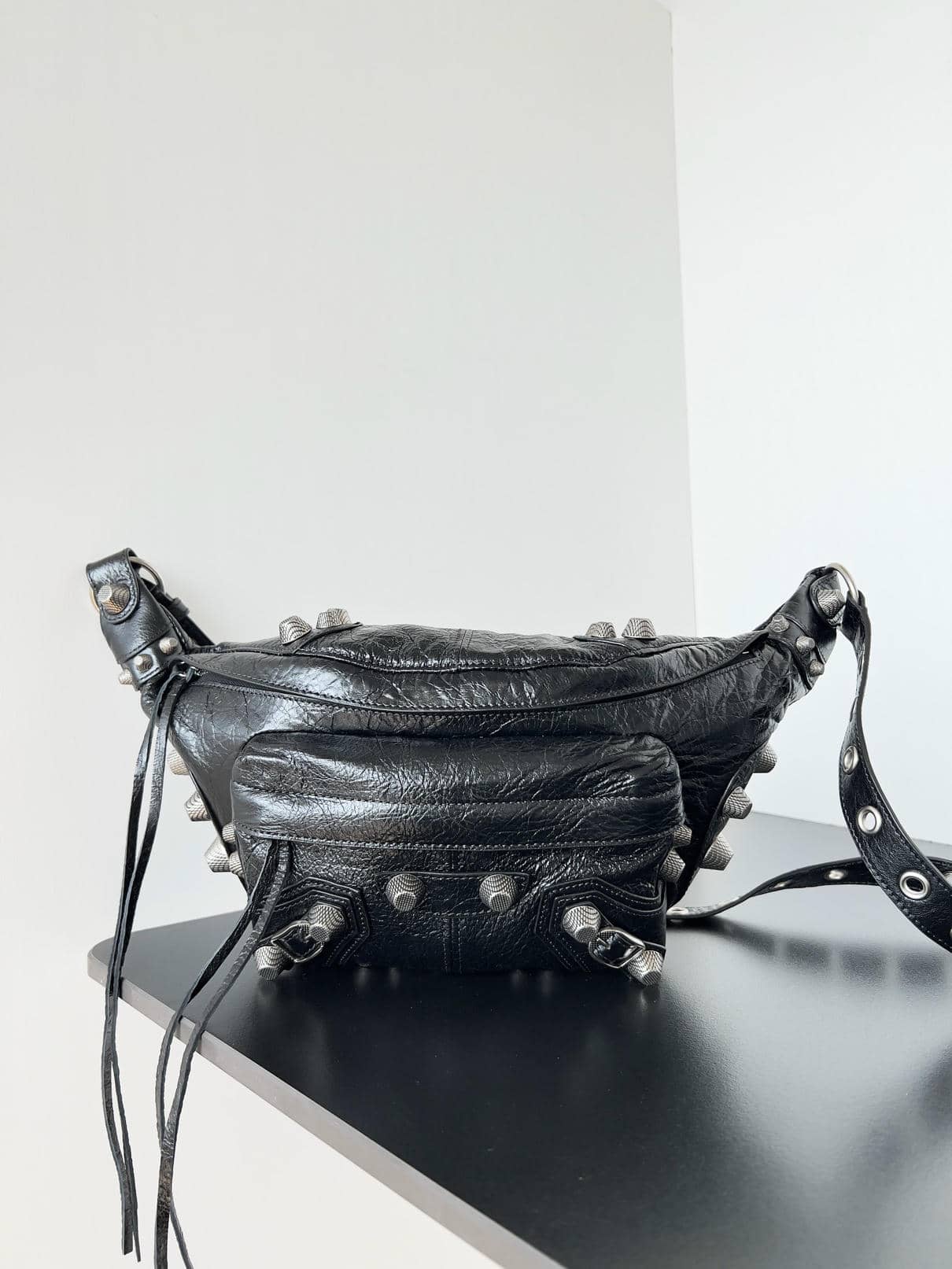 1 Waist Bag